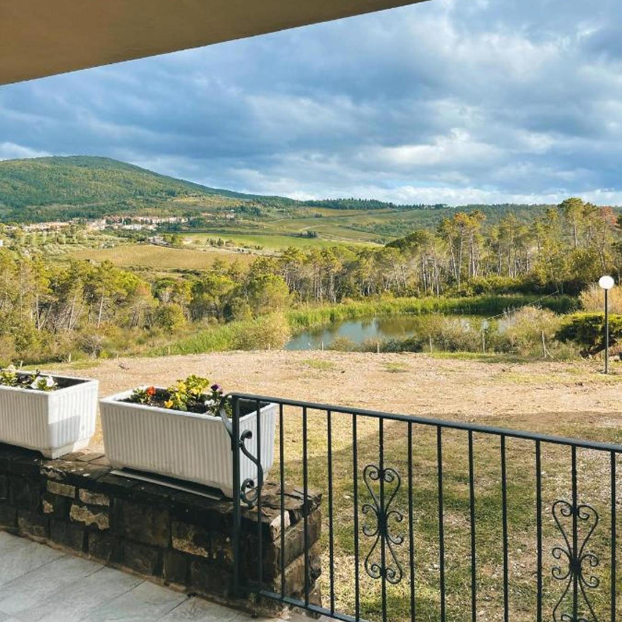 Отель Casa Di Palaia Страда Экстерьер фото